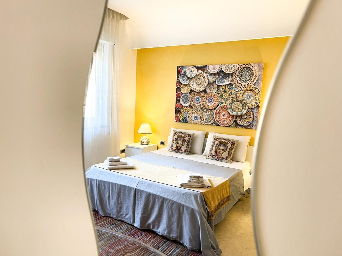 Al Politeama Rooms B&B Palermo Zewnętrze zdjęcie